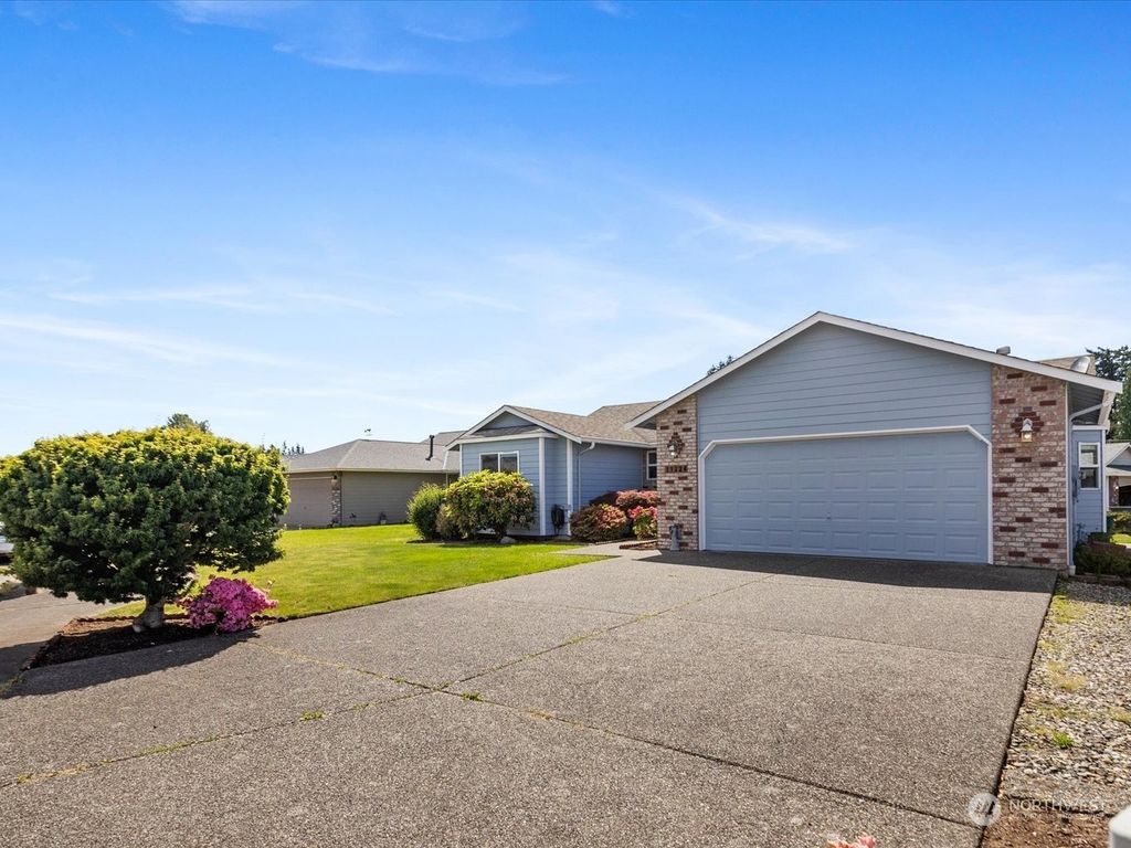 Photo of 11224 53rd Avenue NE, Marysville, WA 98271 (MLS # 2247295)