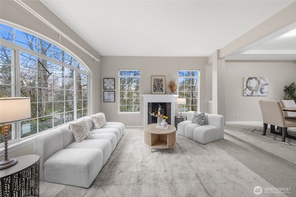 Photo of 16006 88th Avenue NE, Kenmore, WA 98028 (MLS # 2467684)