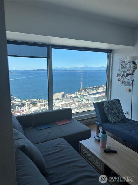 Photo of 1415 2nd Avenue #1702, Seattle, WA 98101 (MLS # 2555582)
