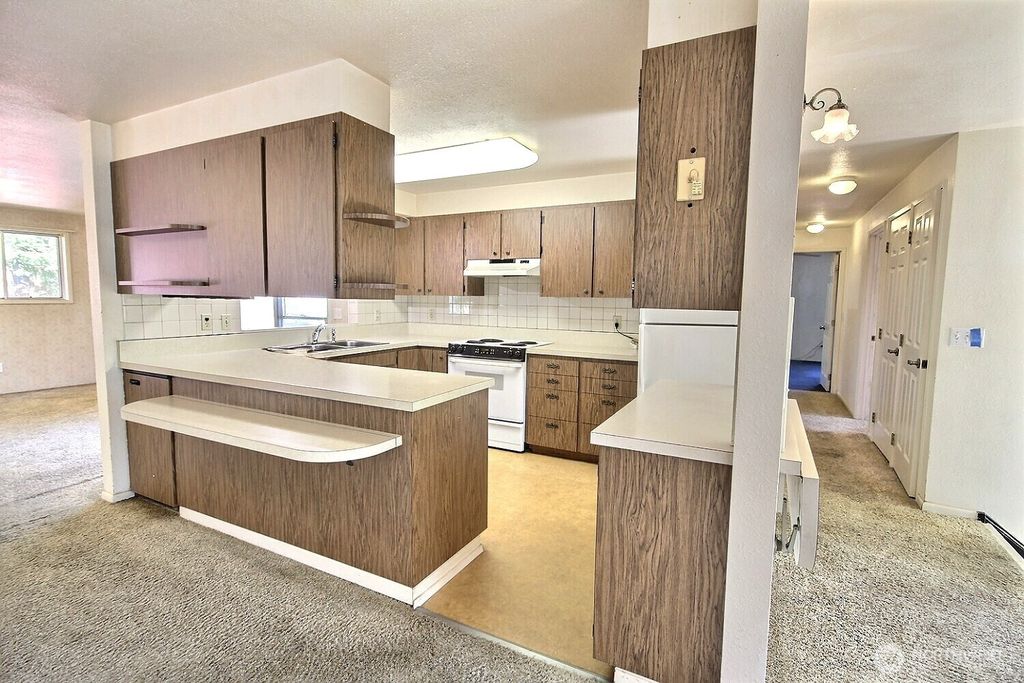 Photo of 20527 132nd Avenue SE, Kent, WA 98042 (MLS # 2420002)