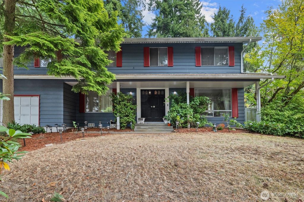 Photo of 14824 119th Avenue NE, Kirkland, WA 98034 (MLS # 2428648)