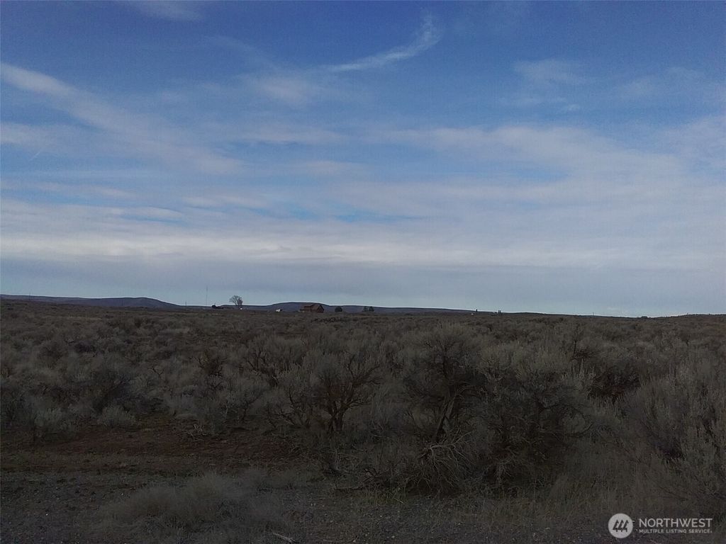 Photo of 0 Cabreta Court #Lot 28, Ephrata, WA 98823 (MLS # 2481649)