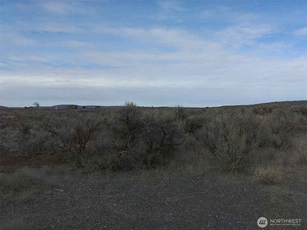 Photo of 0 Cabreta Court #Lot 28, Ephrata, WA 98823 (MLS # 2481649)