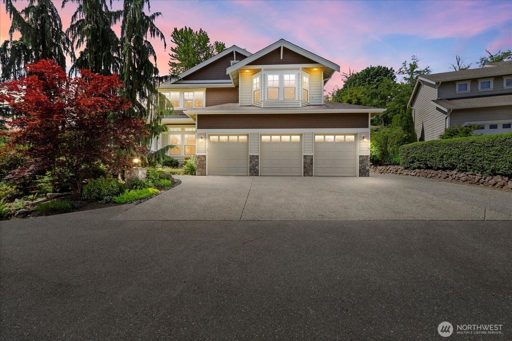 Photo of 8116 160th Street SE, Snohomish, WA 98296 (MLS # 2387272)