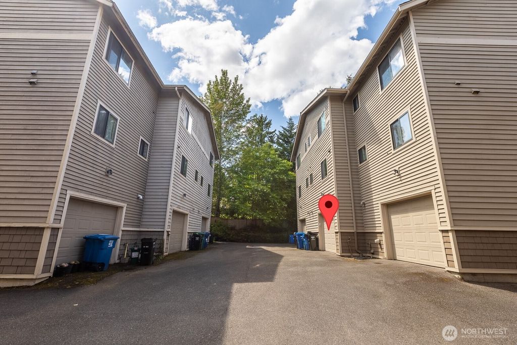 listing image 9367820174658238821