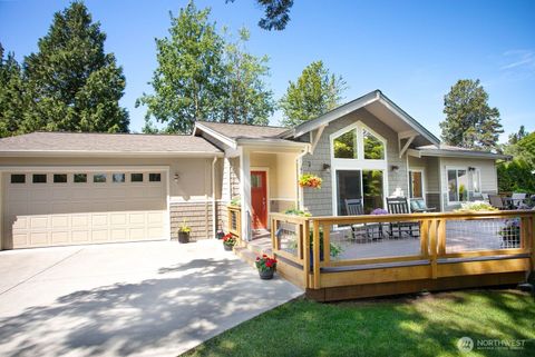 Photo of 8149 Skeena Way, Blaine, WA 98230 (MLS # 2530614)