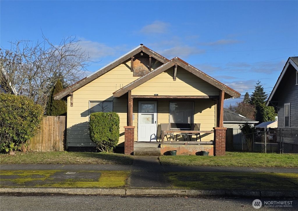 Photo of 3833 E G Street, Tacoma, WA 98404 (MLS # 2482758)