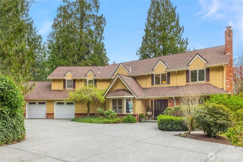 Photo of 17248 NE 125th Street, Redmond, WA 98052 (MLS # 2585531)