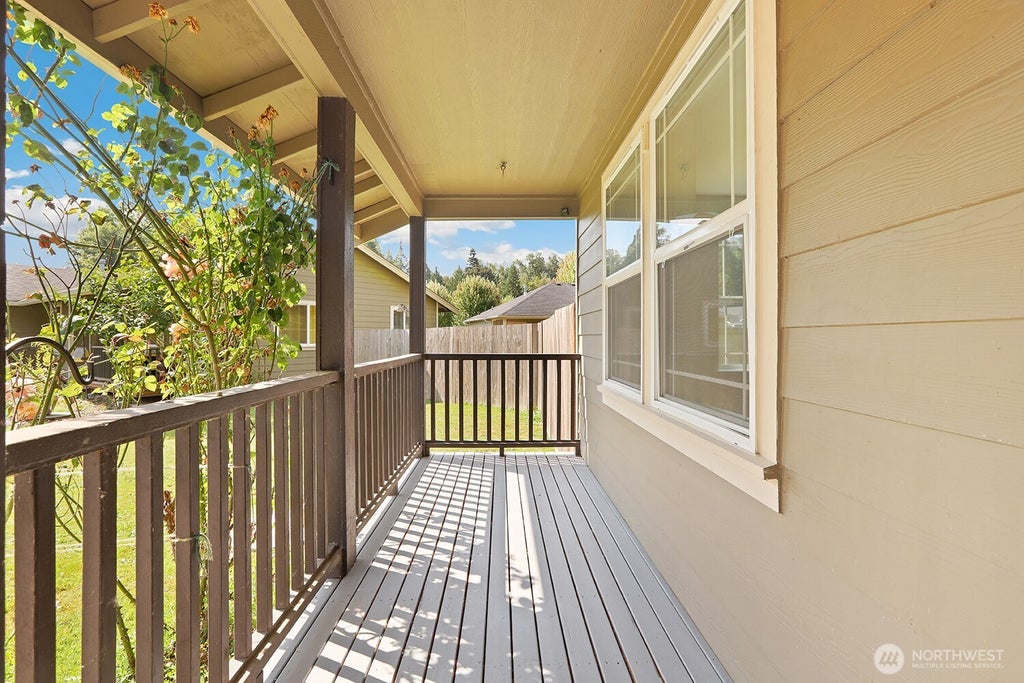 Photo of 904 Sapp Place, Sedro Woolley, WA 98284 (MLS # 2583600)