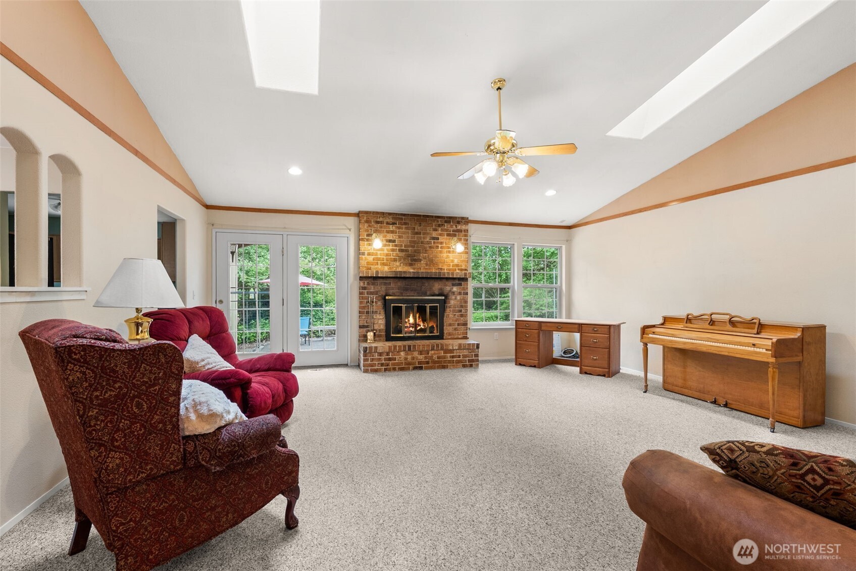 138 Sunnyside Drive