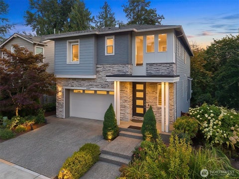 Photo of 12099 164th Court NE, Redmond, WA 98052 (MLS # 2575529)