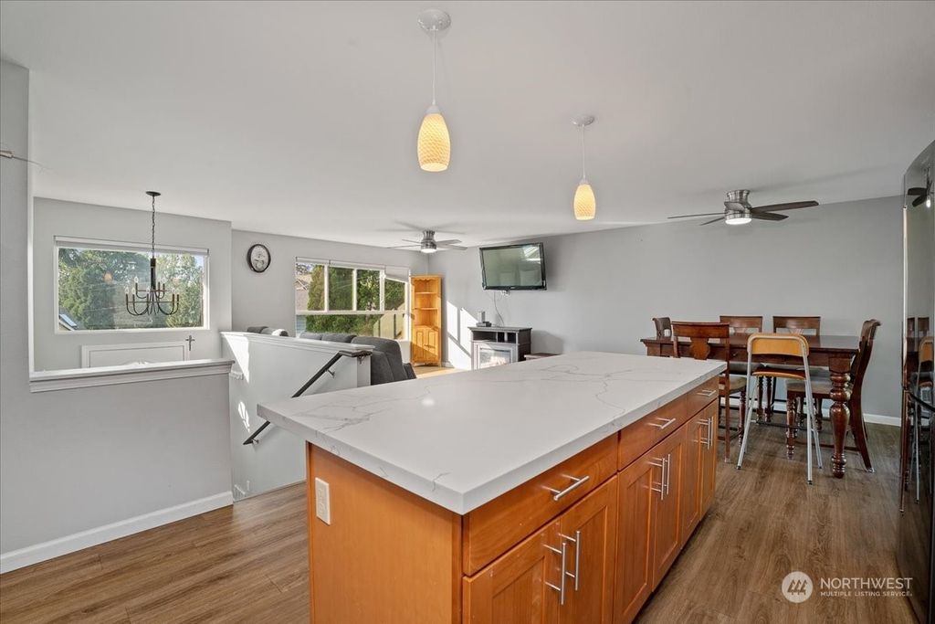 Photo of 5918 212th Place SW, Mountlake Terrace, WA 98043 (MLS # 2075469)
