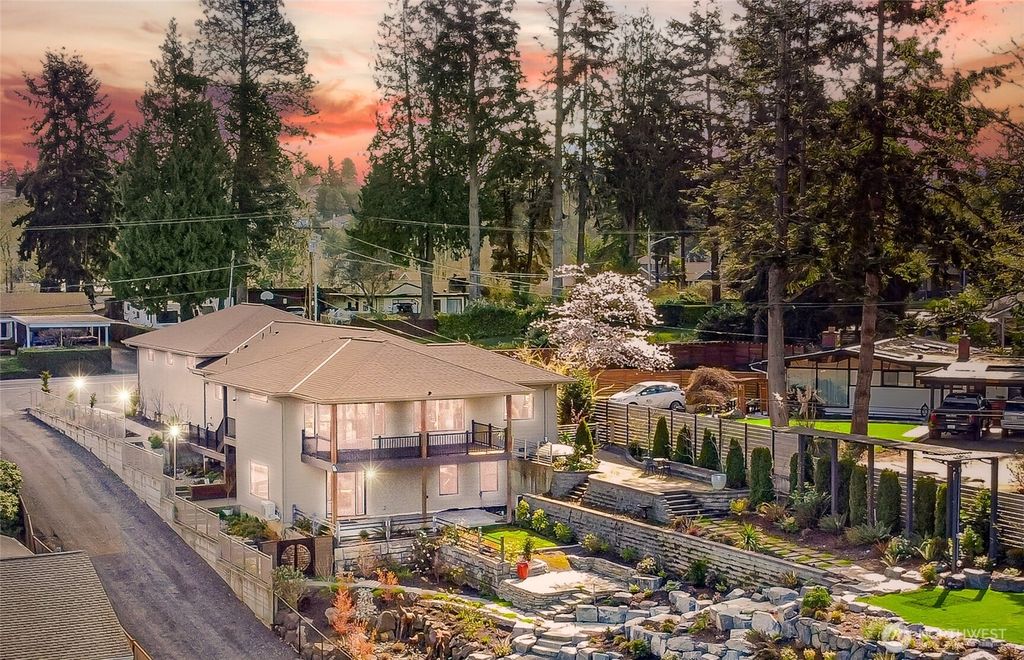 Photo of 25641 Marine View Drive S, Des Moines, WA 98198 (MLS # 2499433)