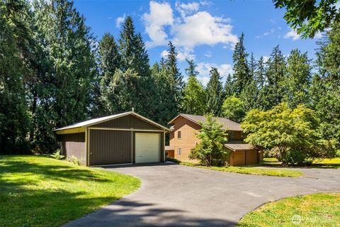 Photo of 23707 NE 63rd Place, Redmond, WA 98053 (MLS # 2534875)
