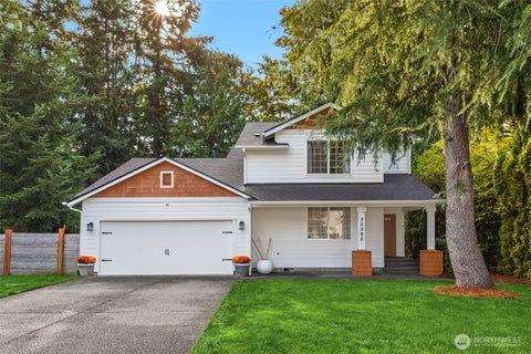 Photo of 25305 Cumberland Place, Black Diamond, WA 98010 (MLS # 2586633)