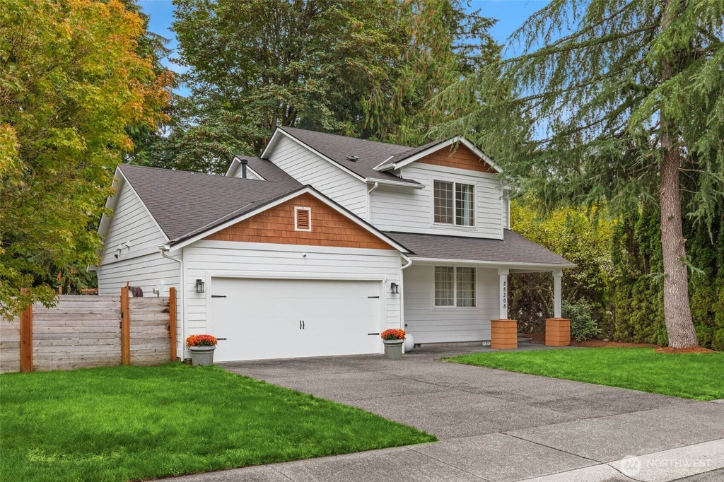 Photo of 25305 Cumberland Place, Black Diamond, WA 98010 (MLS # 2586633)