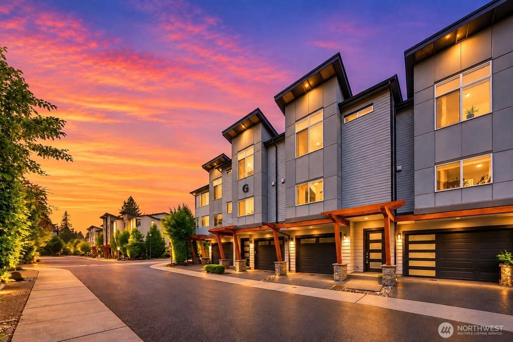 Photo of 19225 Damson Road #G3, Lynnwood, WA 98036 (MLS # 2567208)
