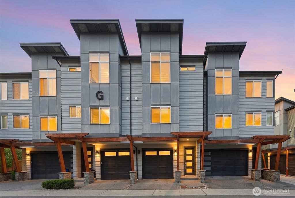 Photo of 19225 Damson Road #G3, Lynnwood, WA 98036 (MLS # 2567208)