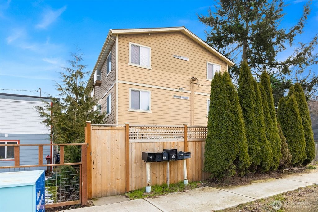 Photo of 10556 Midvale Avenue N #202, Seattle, WA 98133 (MLS # 2332312)