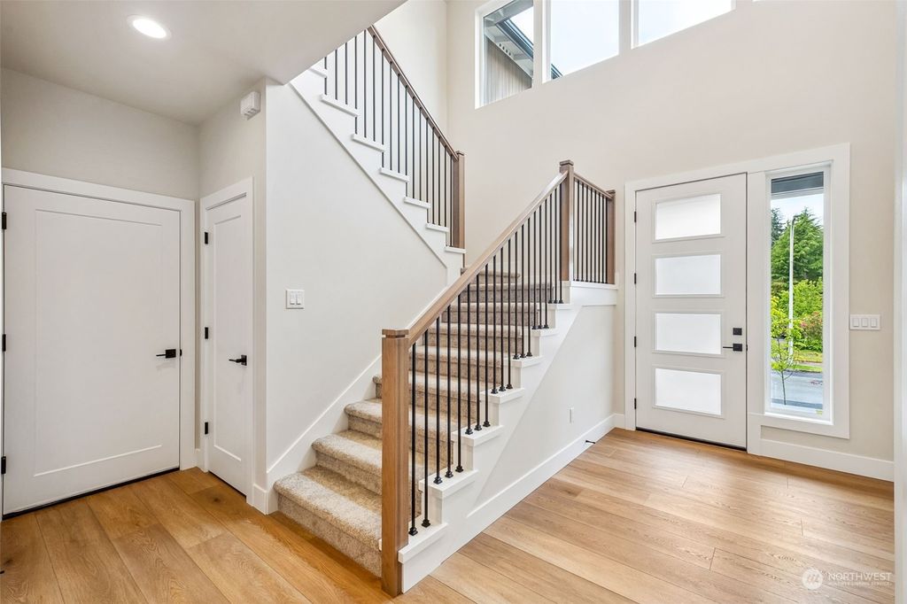 Photo of 2302 Blaine Avenue NE, Renton, WA 98056 (MLS # 2243021)
