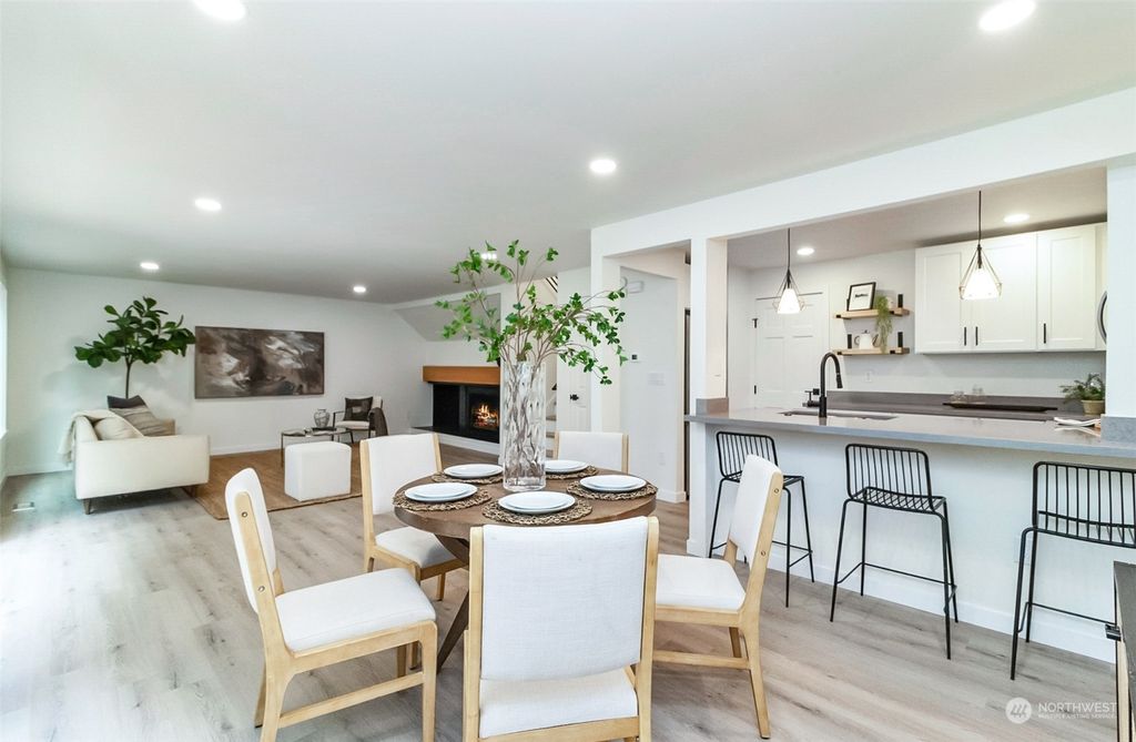 Photo of 31901 31st Place SW #80, Federal Way, WA 98023 (MLS # 2287719)