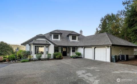 Photo of 11618 Jennifer Court E, Puyallup, WA 98374 (MLS # 2539660)