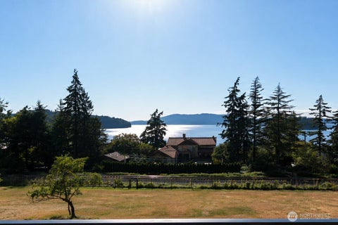 Photo of 907 Chuckanut Drive, Bellingham, WA 98229 (MLS # 2568671)