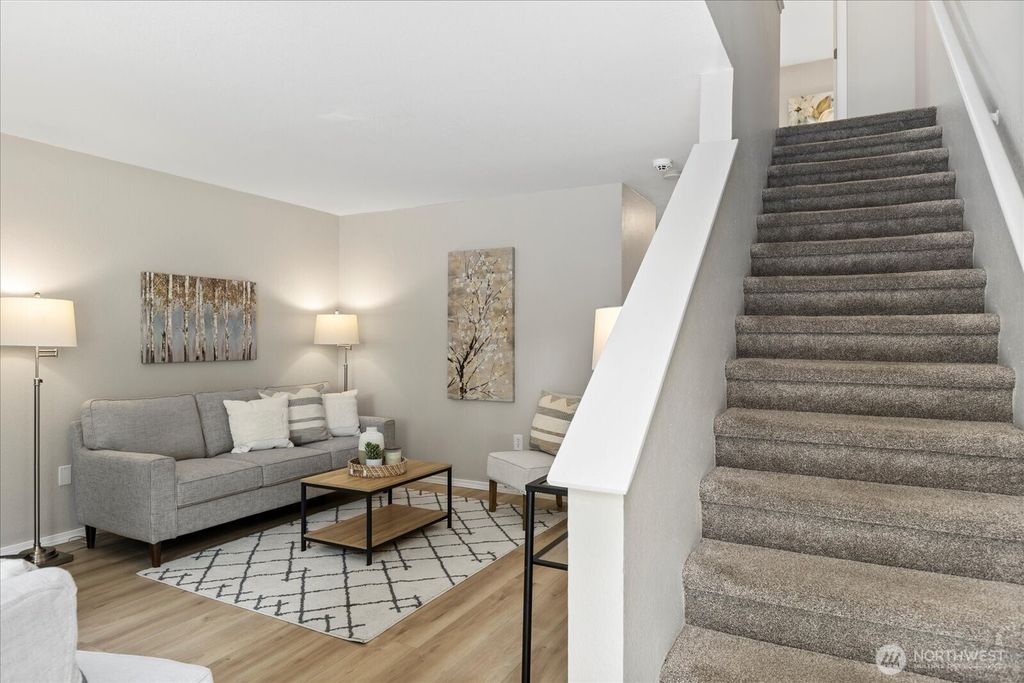 Photo of 115 124th Street SE #G5, Everett, WA 98208 (MLS # 2398739)