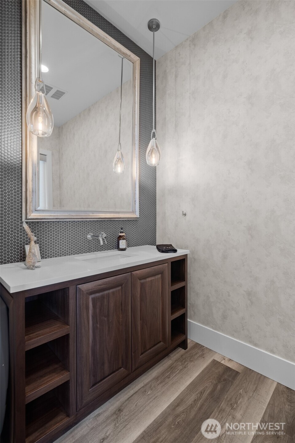 16524 116th Street E