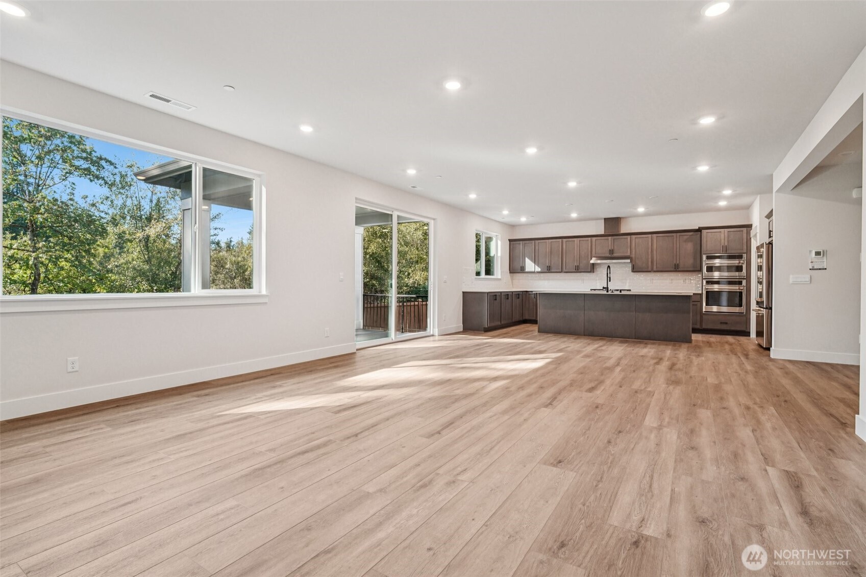 20705 64th (Lot 11) Street E