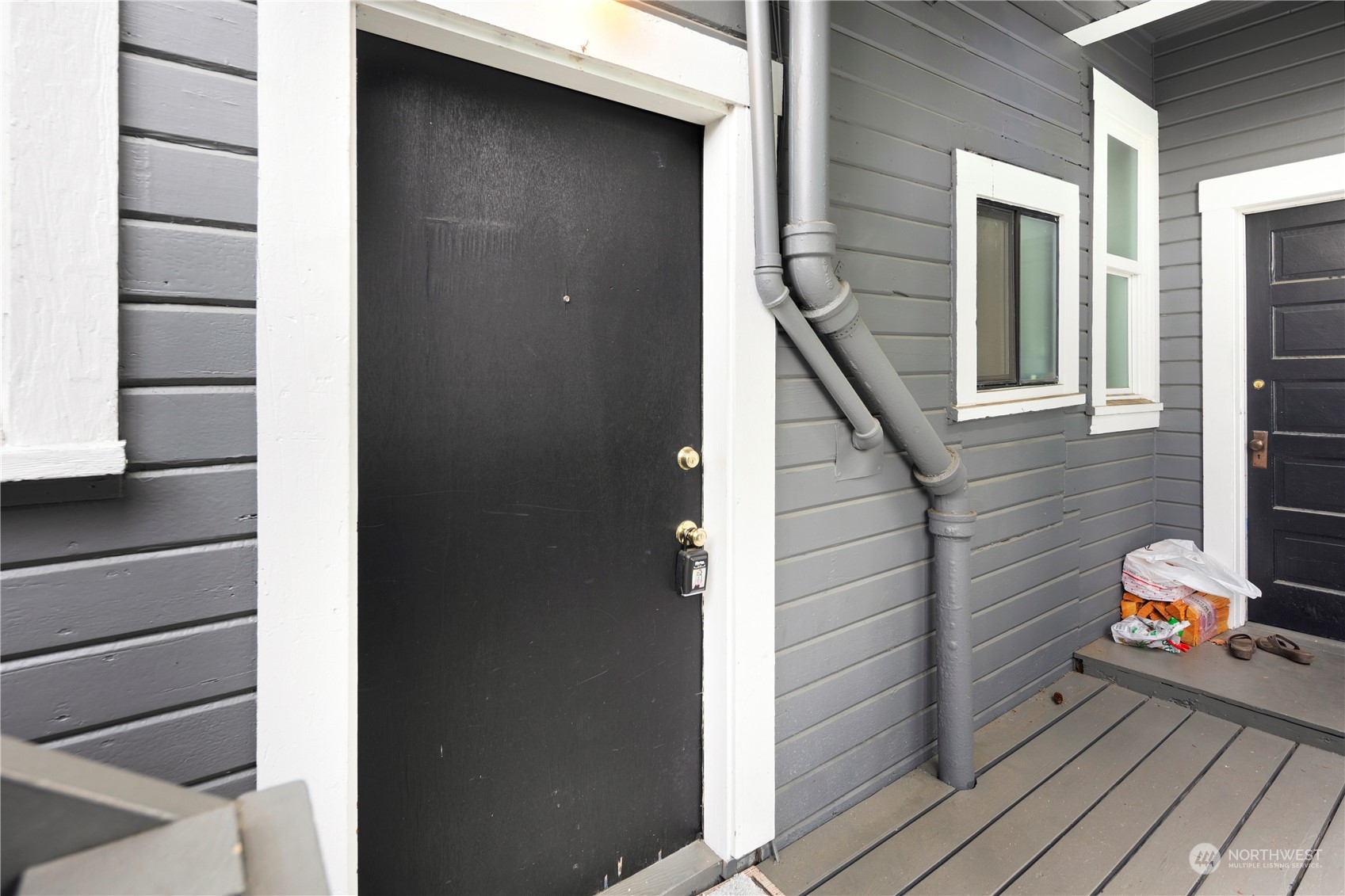 Seattle, Washington 98102, United States, ,Residential,Active,42304