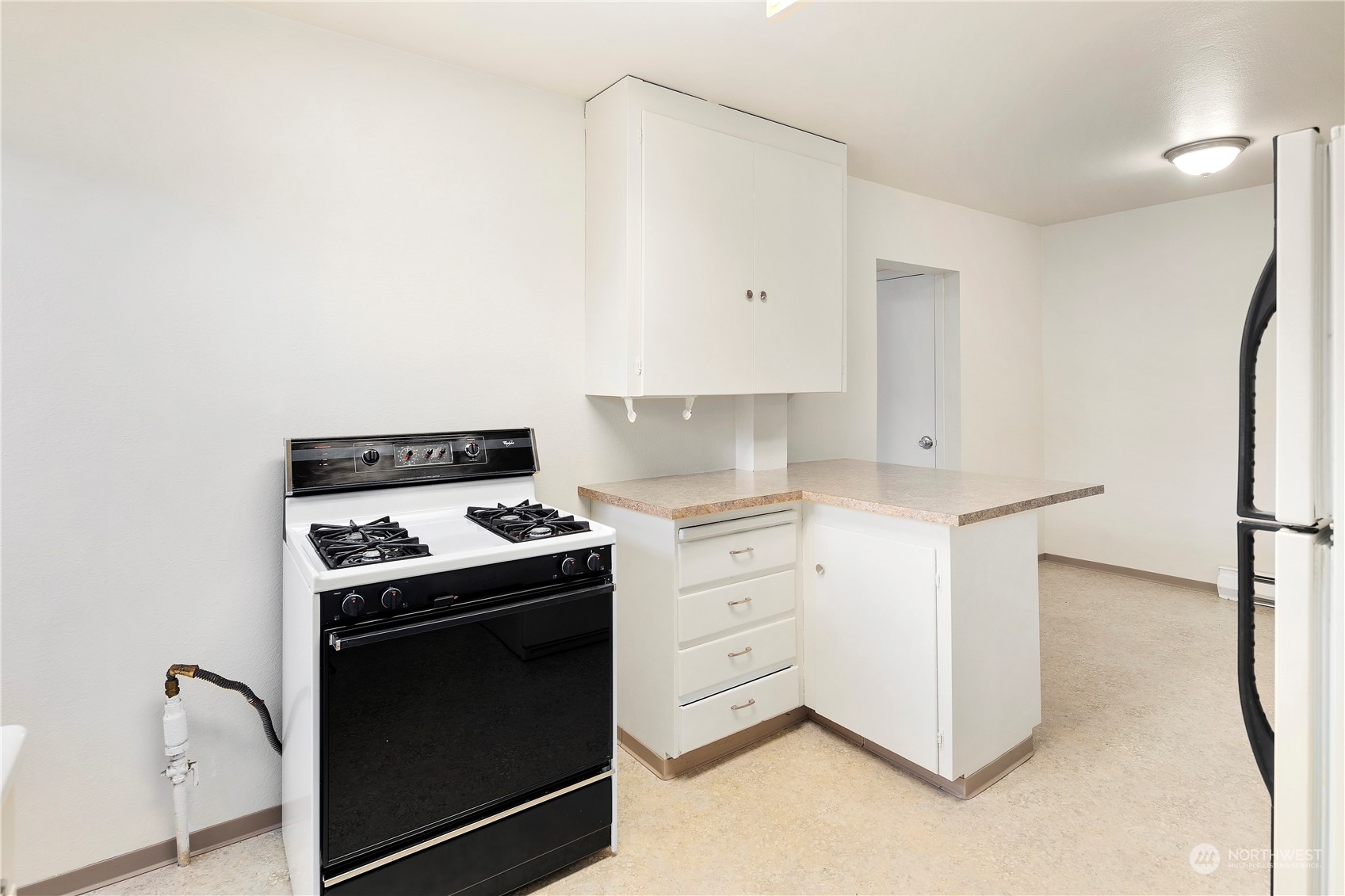 Seattle, Washington 98102, United States, ,Residential,Active,42304