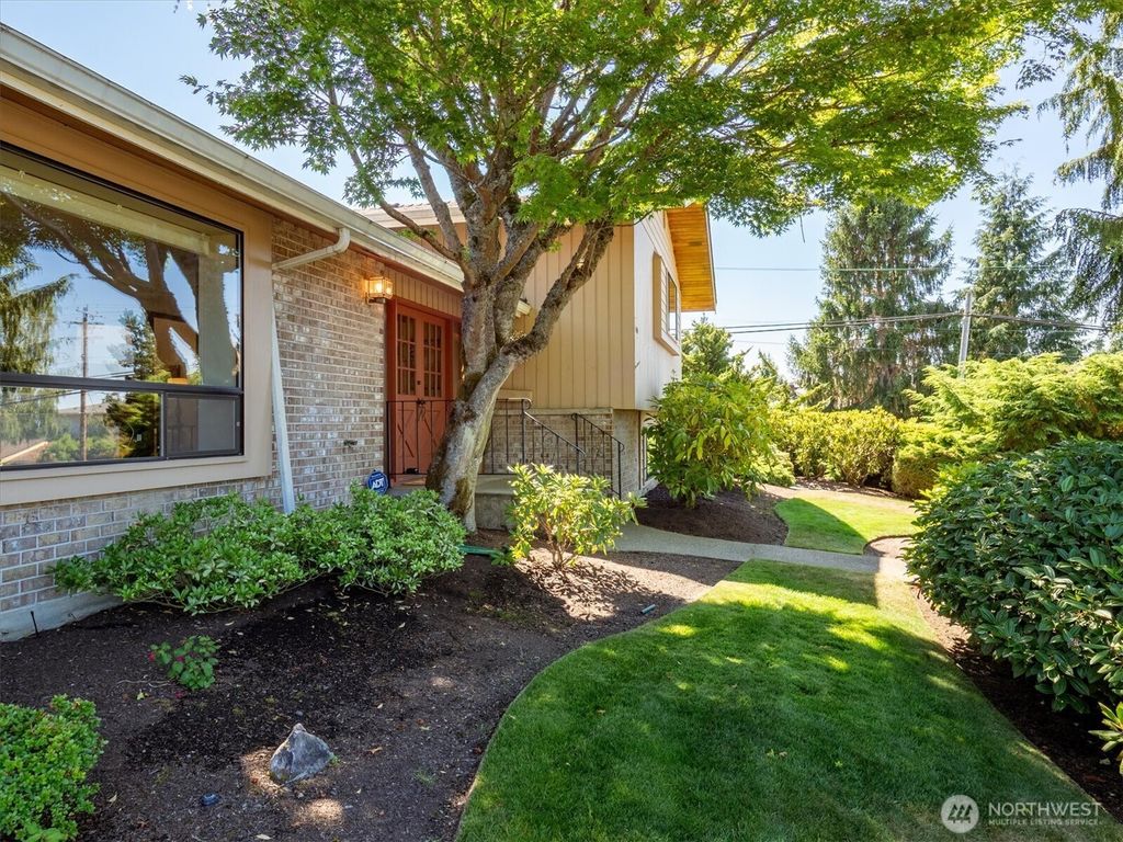 Photo of 1100 Edmonds Street, Edmonds, WA 98020 (MLS # 2413499)