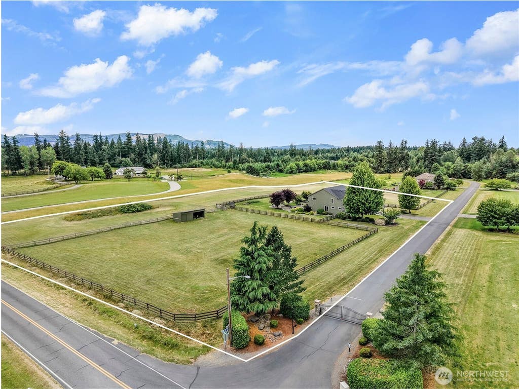 Photo of 14919 141st Lane SE, Yelm, WA 98597 (MLS # 2547888)