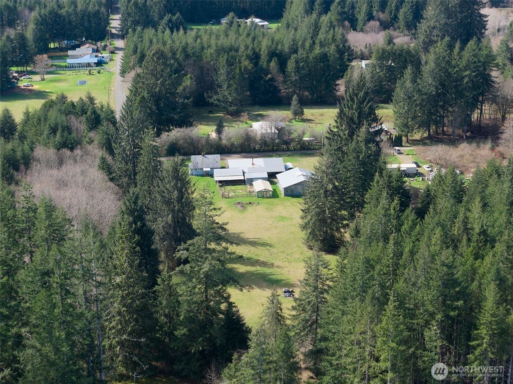 Photo of 2 Groseclose Lane, Humptulips, WA 98552 (MLS # 2500981)