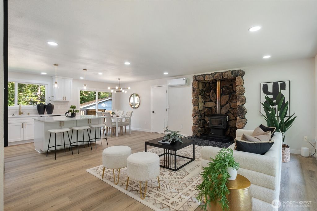 Photo of 16915 424th Avenue SE, North Bend, WA 98045 (MLS # 2418195)