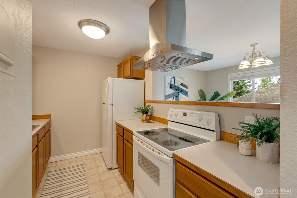 listing image 9364073043941915136
