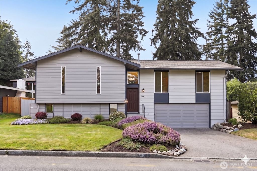 Photo of 2103 168th Ave NE AVE, Bellevue, WA 98008 (MLS # 2527062)