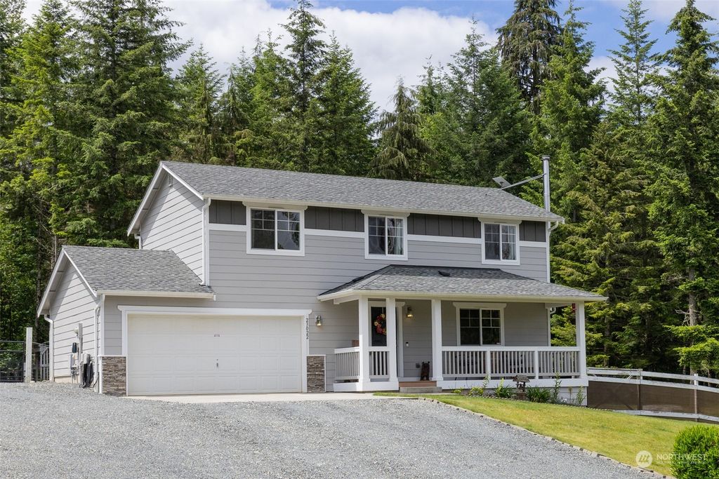 Photo of 23022 14th Street NE, Snohomish, WA 98290 (MLS # 2254449)