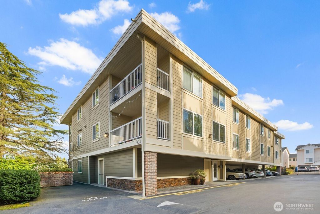 Photo of 937 N 200th Street #B 203, Shoreline, WA 98133 (MLS # 2506994)