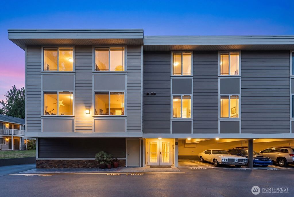 Photo of 937 N 200th Street #B 203, Shoreline, WA 98133 (MLS # 2506994)