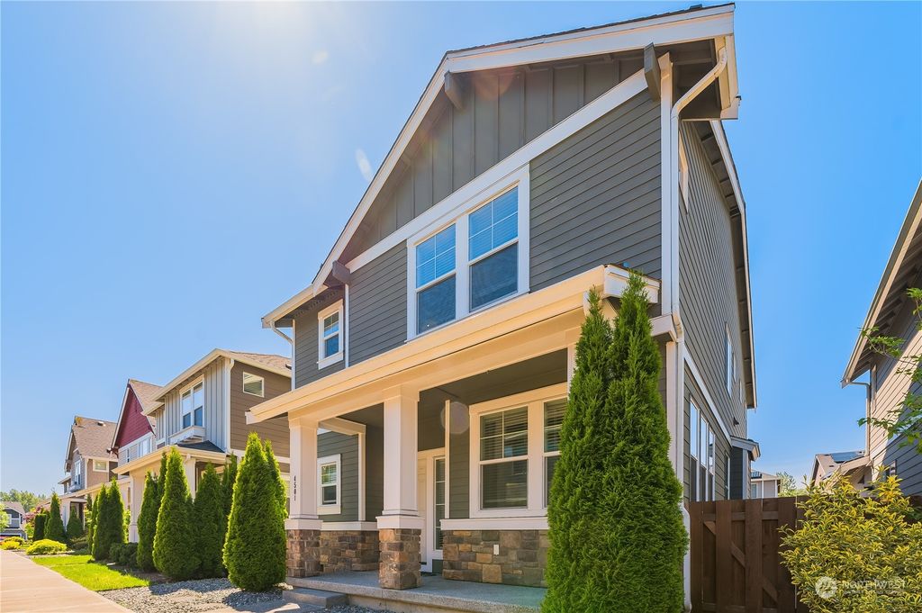 Photo of 4501 30th Drive SE, Everett, WA 98203 (MLS # 2158337)