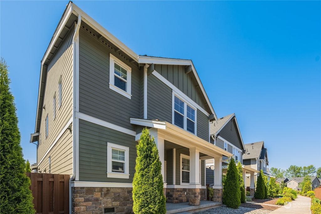 Photo of 4501 30th Drive SE, Everett, WA 98203 (MLS # 2158337)
