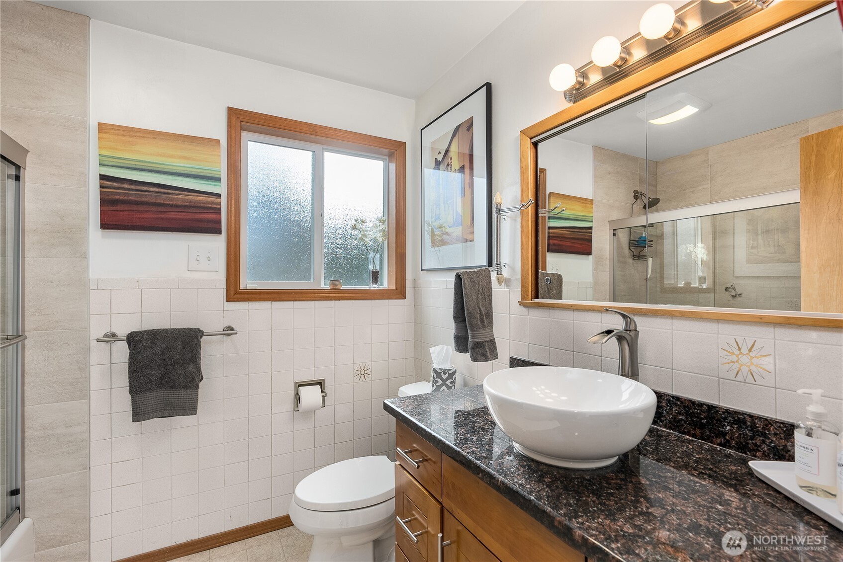 Seattle, Washington 98126, United States, 3 Bedrooms Bedrooms, ,2 BathroomsBathrooms,Residential,Active,142634