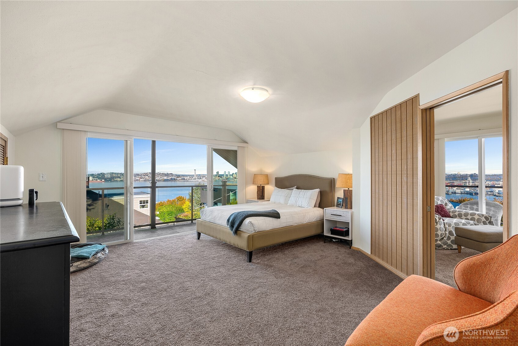 Seattle, Washington 98126, United States, 3 Bedrooms Bedrooms, ,2 BathroomsBathrooms,Residential,Active,142634