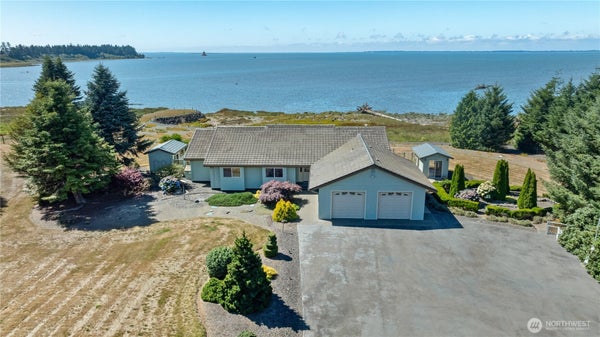 37 ROCK VIEW LN, HOQUIAM, WA 98550 - Image 3a366d250f5d93196f2efe15ec4abc66/439541969