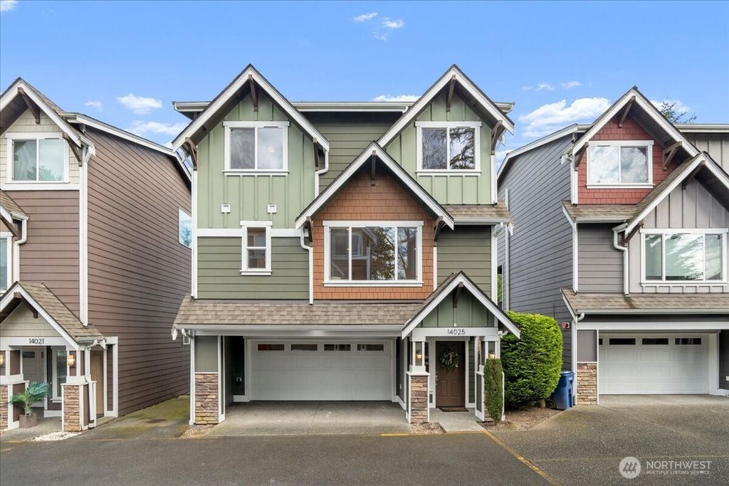 Photo of 14025 9th Place W, Lynnwood, WA 98087 (MLS # 2351814)