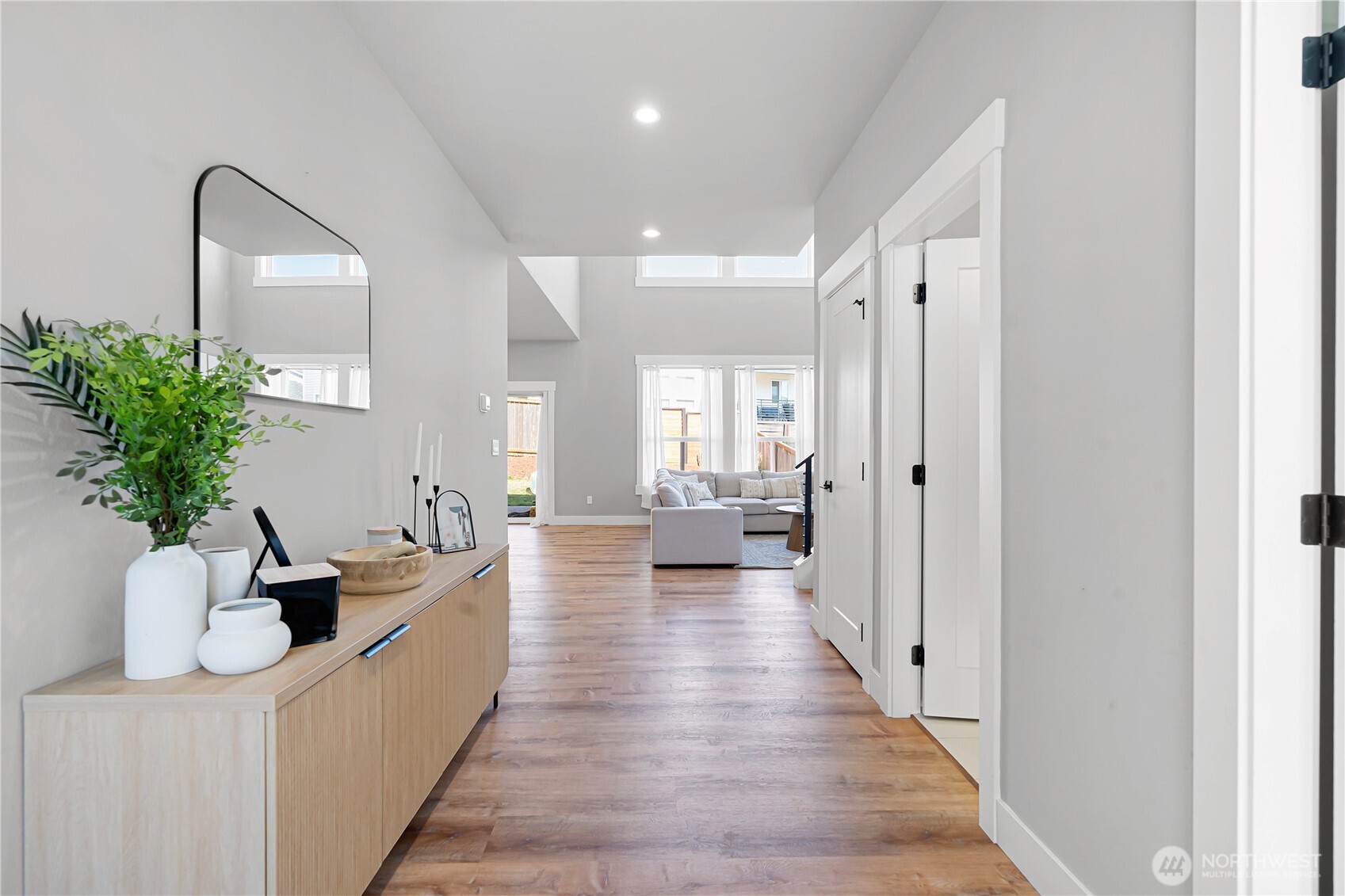 2122 Riverstone Loop