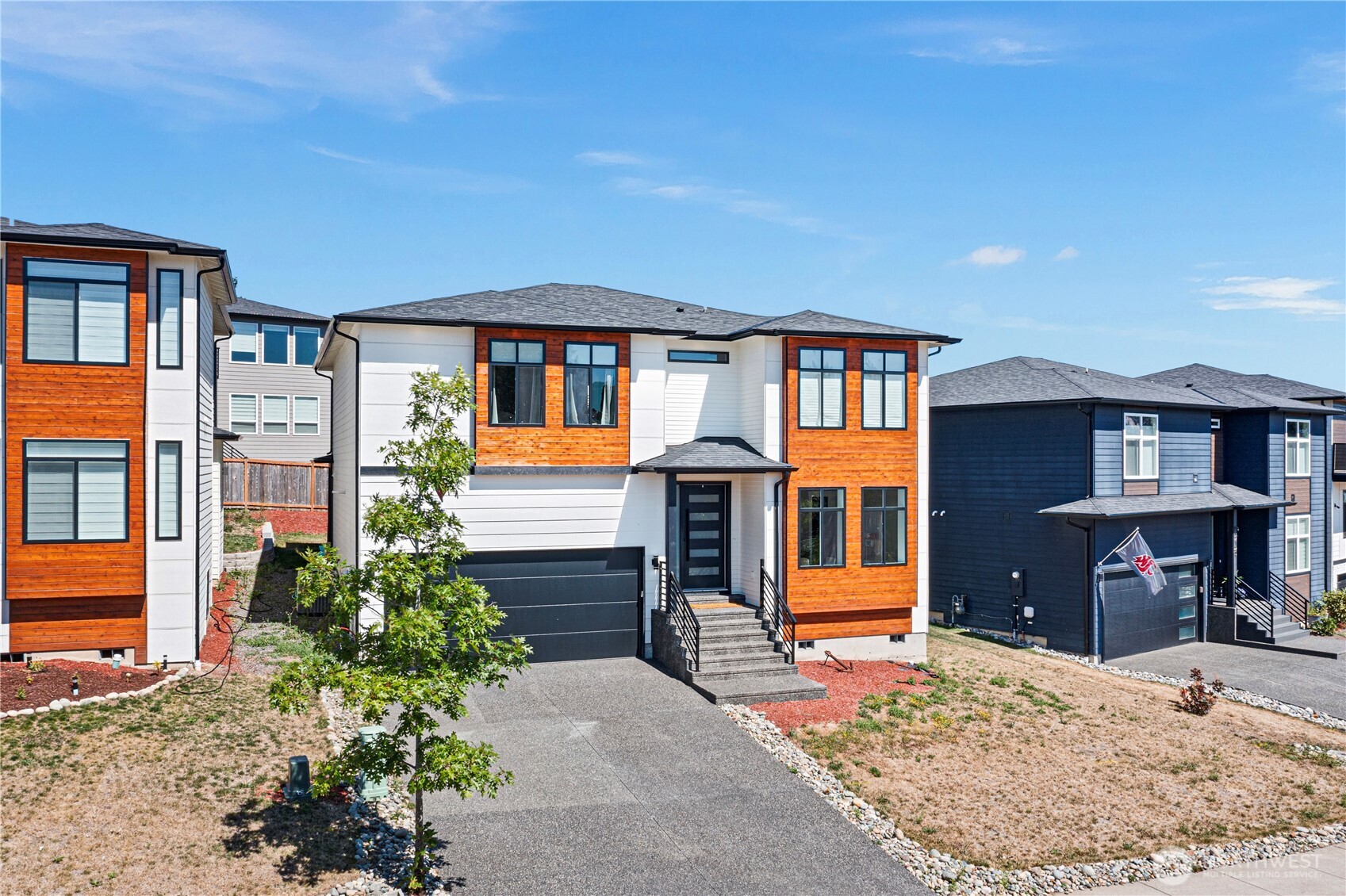 2122 Riverstone Loop