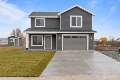 Photo of 103 Poplar Street, Royal City, WA 99357 (MLS # 2513008)